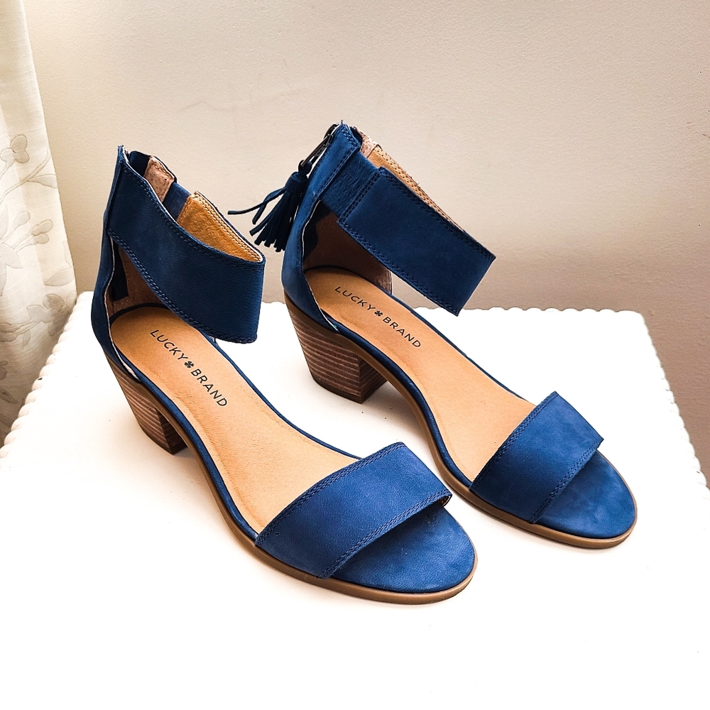 Lucky Brand BATIMA Sandals in Blue